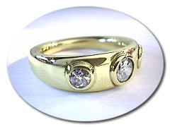18 ct Gold Gypsy Ring.